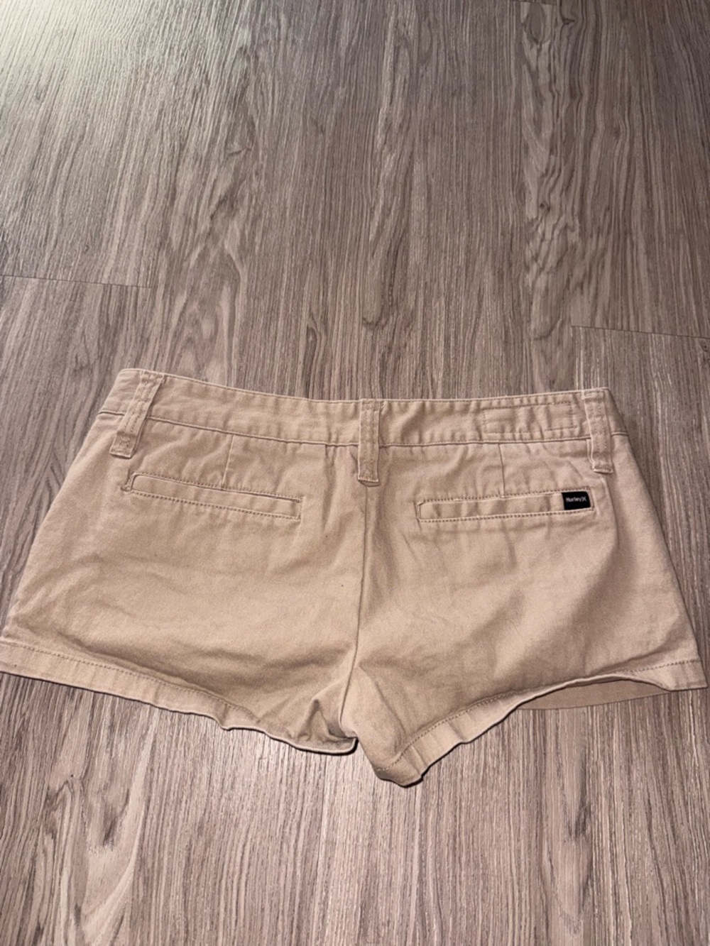 Hurley Women's Tan Cotton Bermuda Shorts - Picture 4 of 8